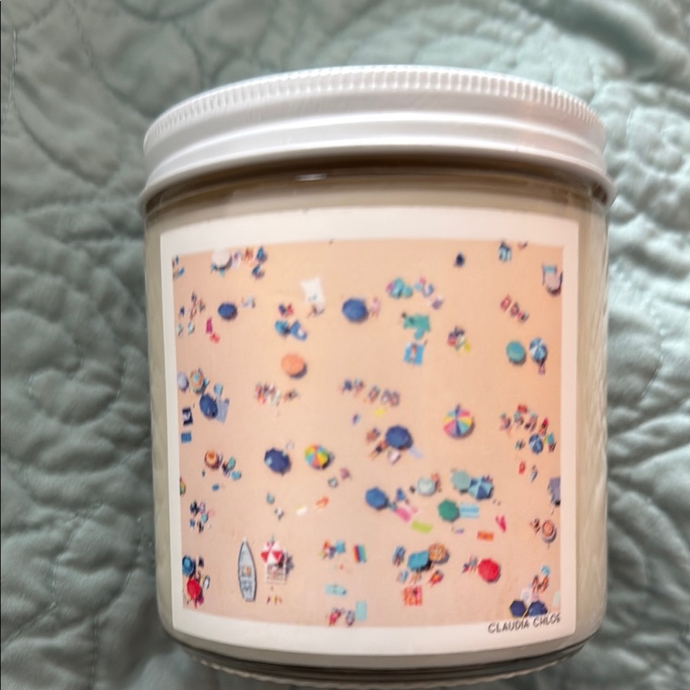 Festive Cream Candle Holder with Elegant Accents